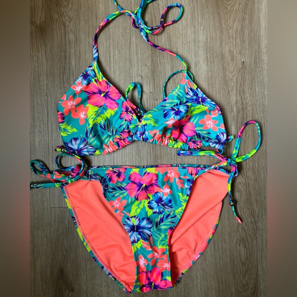 Ingear swim suit